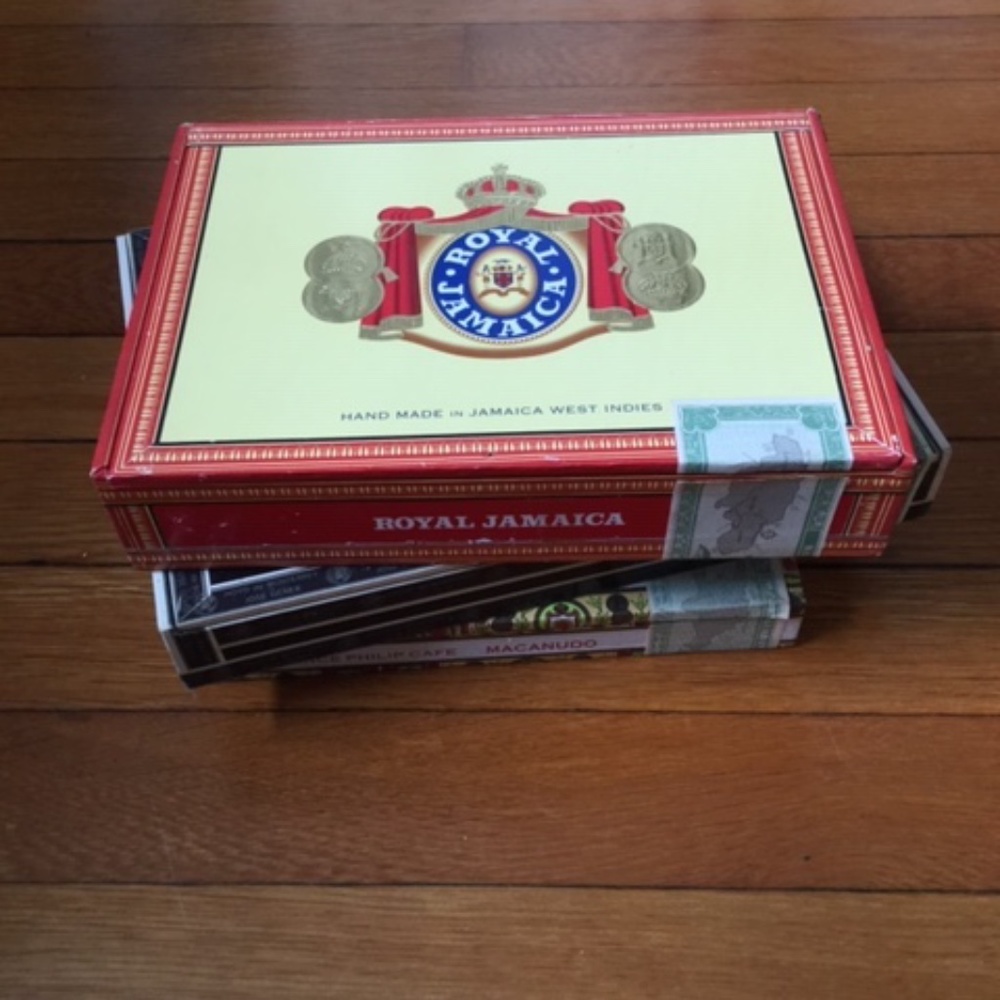Vintage Cigar Box Set of 3 Collectible Item
